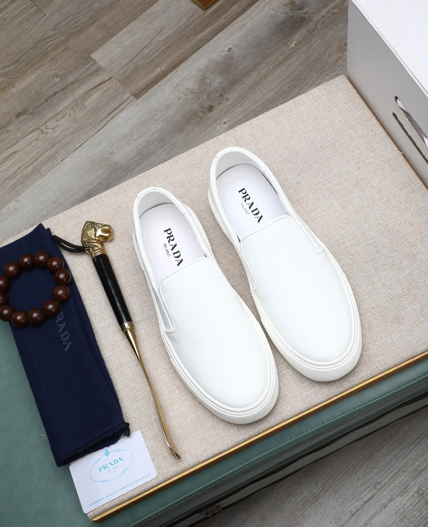 Men's men's shoes💰440🌹🌹[PRADA—Prada] latest model🙈original replica! 👟👟👟Available here. The workmanship is top-notch. The upper is made of Italian 🇮🇹Imported calfskin. ❗️Breathable genuine leather lining @Suitable for travel. The original version has an enlarged engraved sole, making it suitable for all kinds of travels, showing low-key luxury. Let quality speak for itself. Color: Size: 38-44